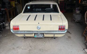 Ford-mustang-1966-yellow-10