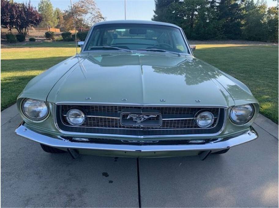 Ford-mustang-1967-1