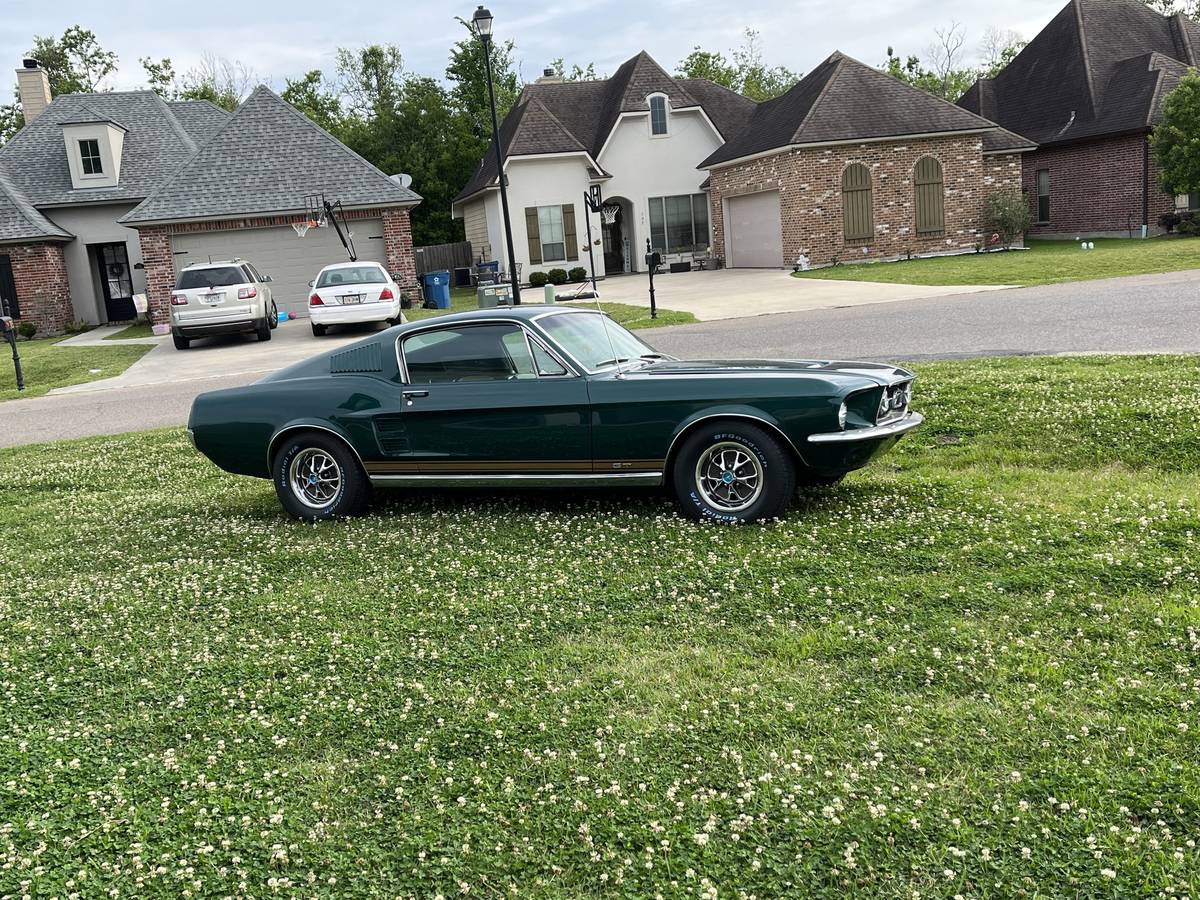 Ford-mustang-1967-2