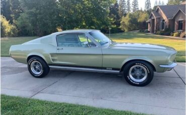 Ford-mustang-1967-2