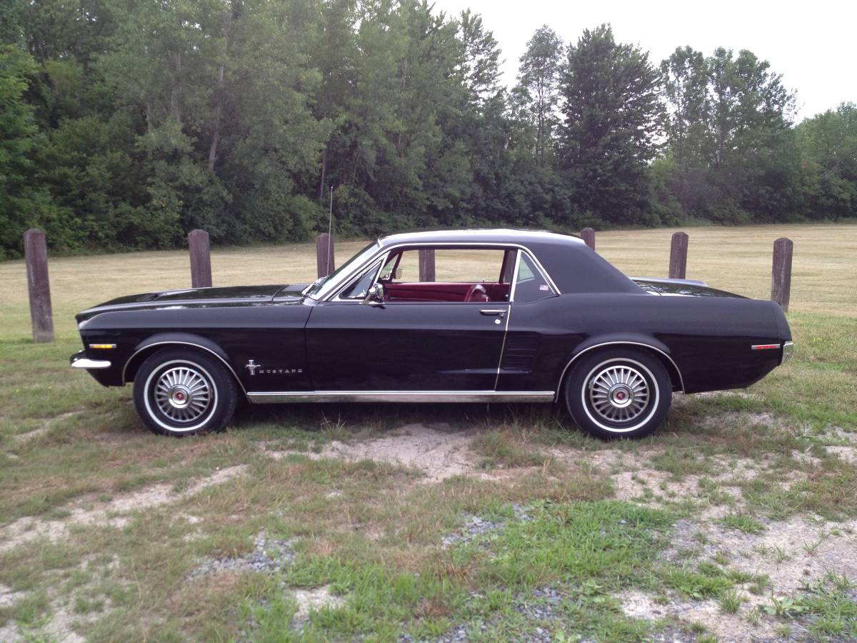 Ford-mustang-1967-black-1
