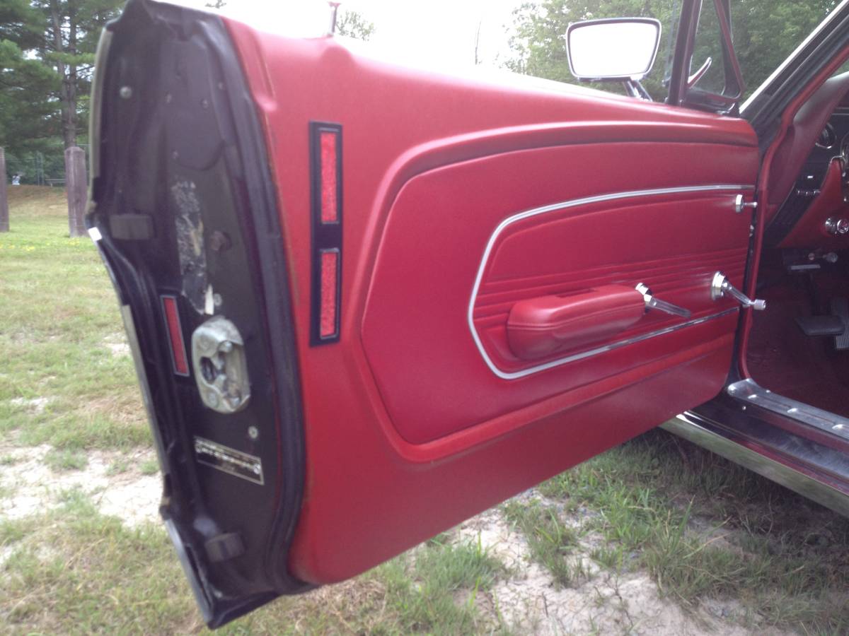 Ford-mustang-1967-black-2