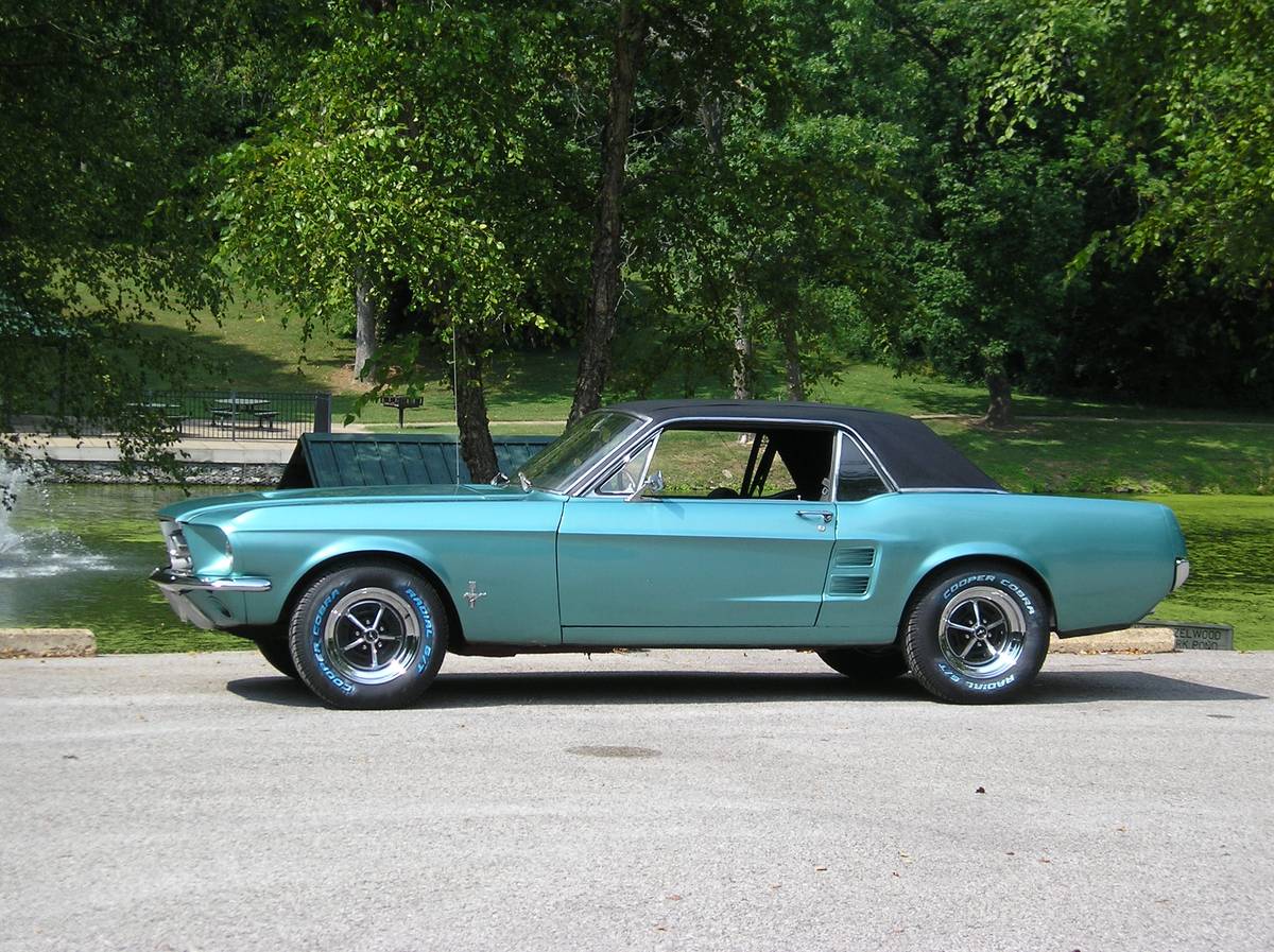 Ford-mustang-1967-custom-19