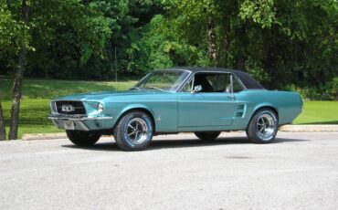 Ford-mustang-1967-custom-21