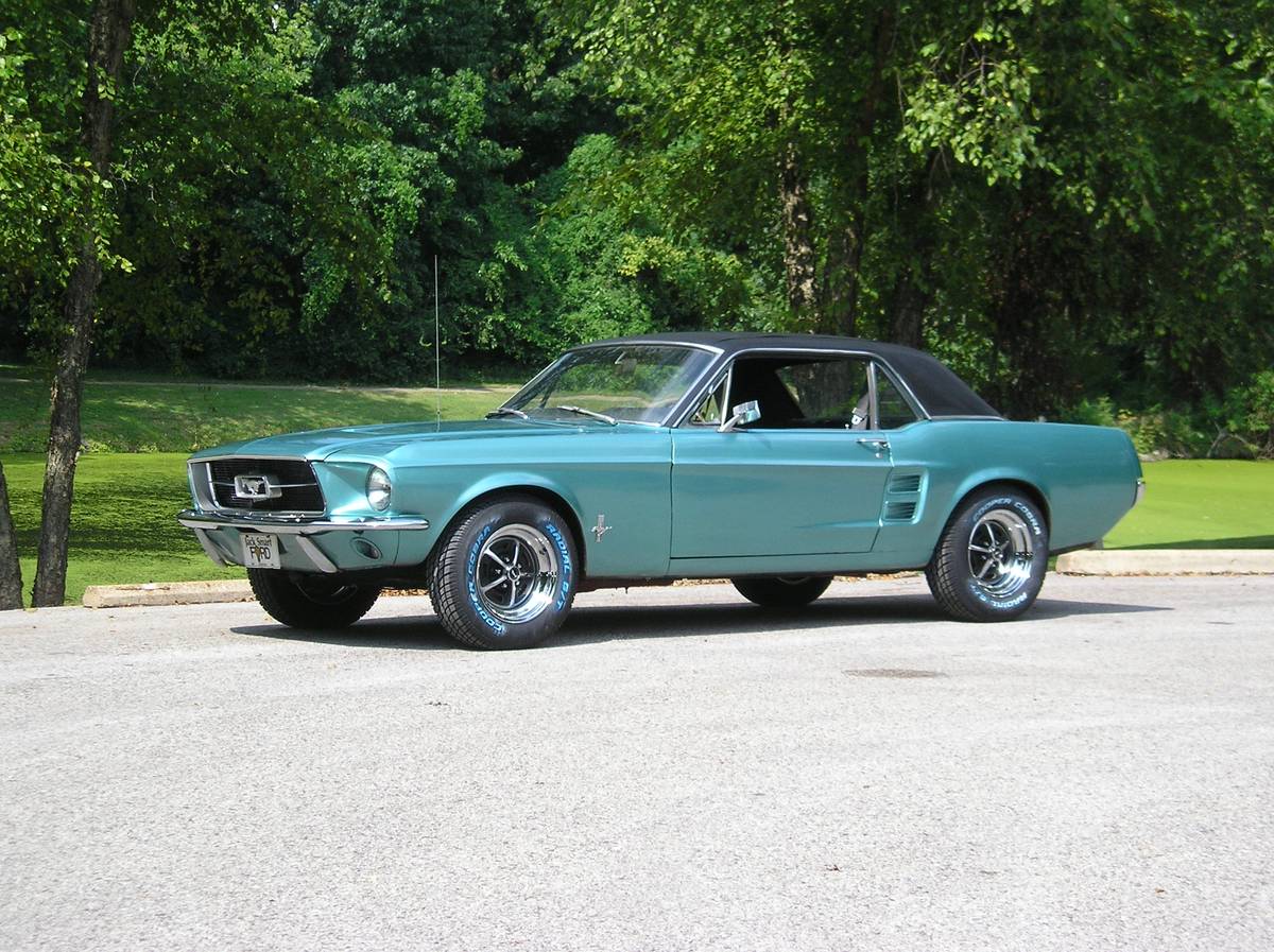 Ford-mustang-1967-custom-21
