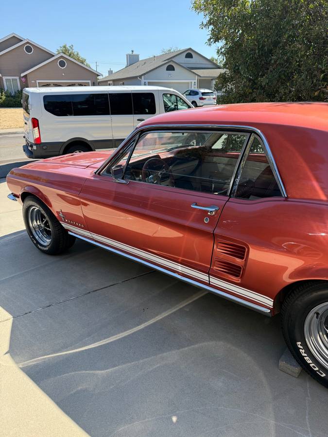 Ford-mustang-1967-orange-4