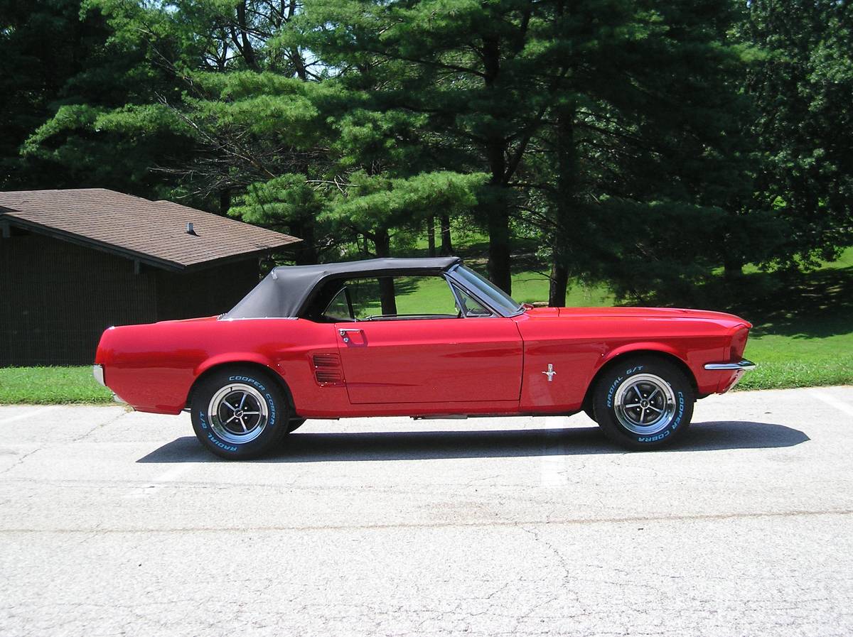 Ford-mustang-1967-red-2