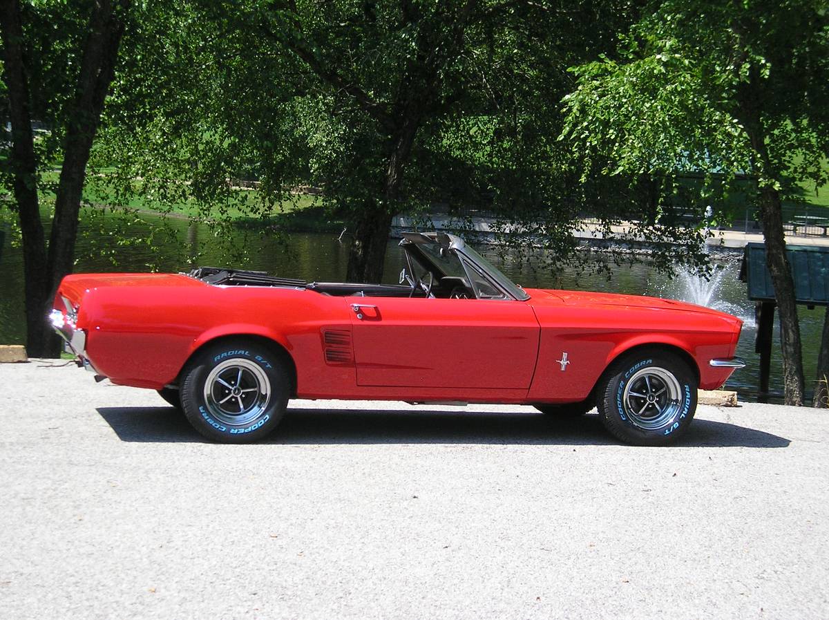 Ford-mustang-1967-red-20
