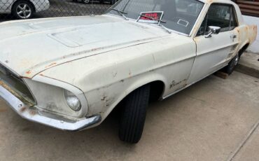 Ford-mustang-1967-white-1