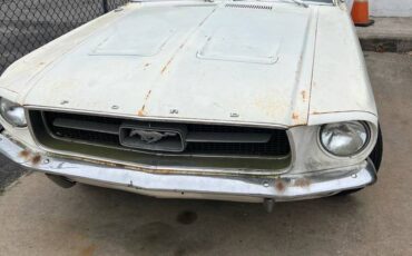 Ford-mustang-1967-white