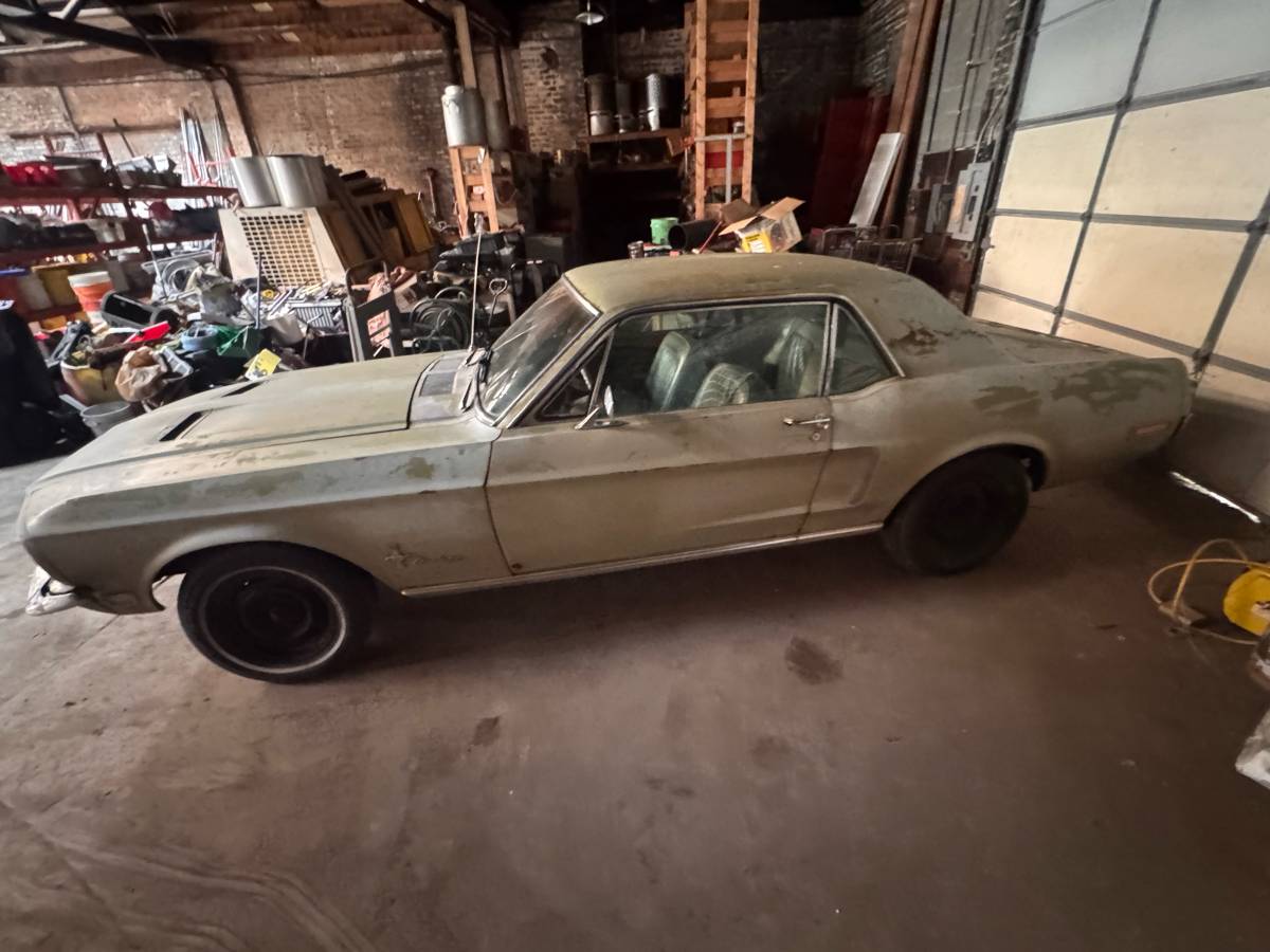 Ford-mustang-1968-custom-4