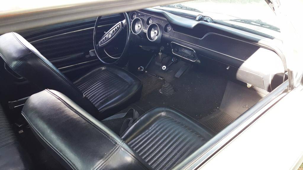 Ford-mustang-1968-yellow-2
