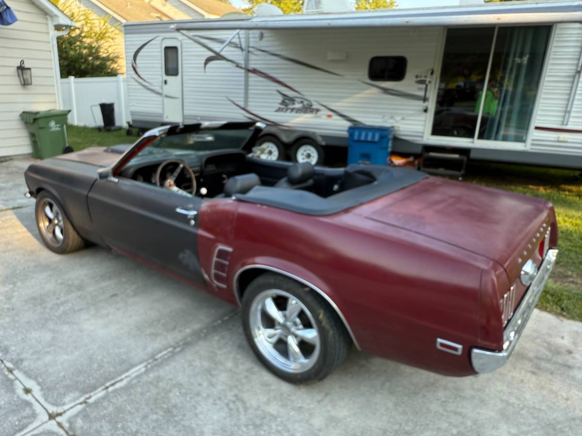 Ford-mustang-1969-red