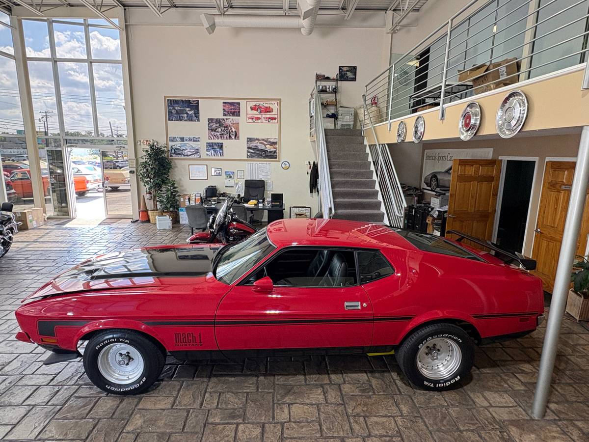 Ford-mustang-1971-red-10