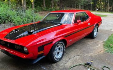 Ford-mustang-1971-red