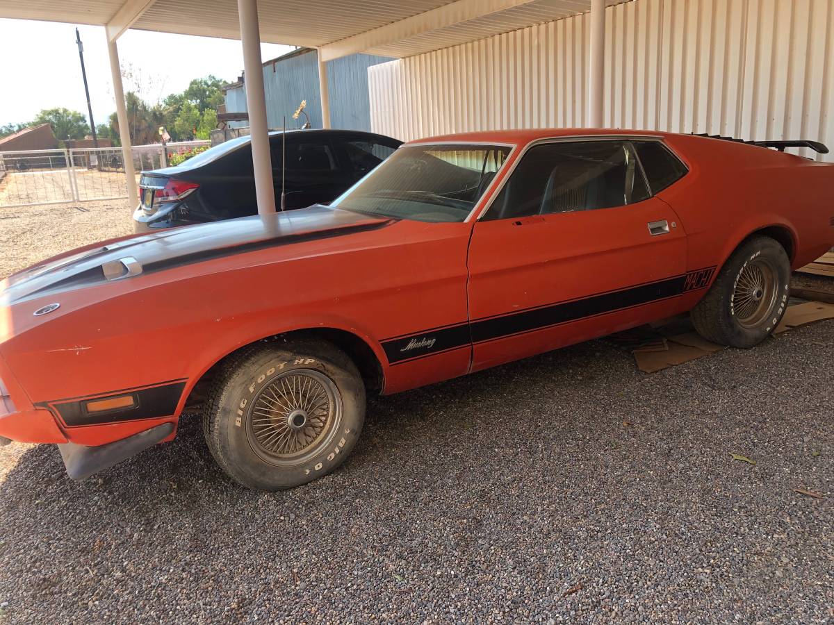 Ford-mustang-1973-red