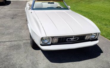 Ford-mustang-1973-white-1