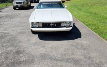 Ford-mustang-1973-white-10
