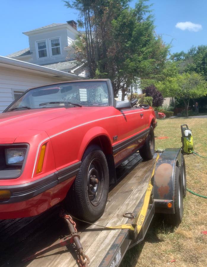 Ford-mustang-1983-red-12