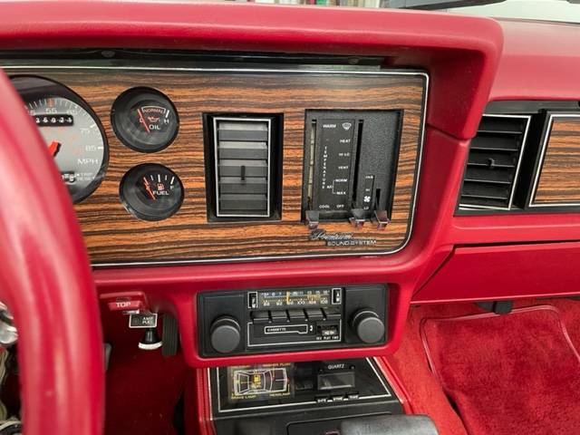 Ford-mustang-1983-red-19