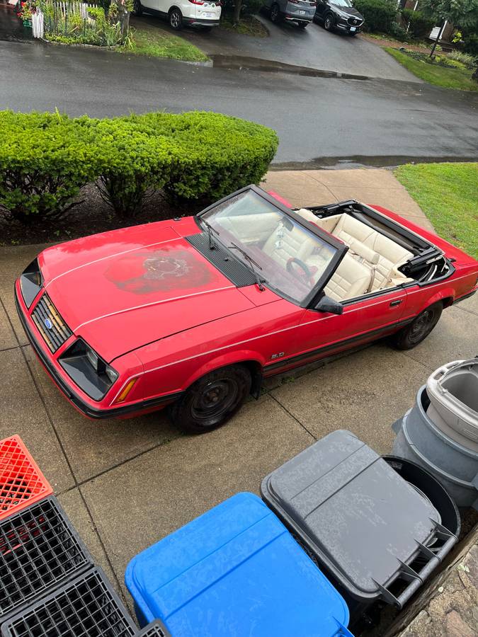 Ford-mustang-1983-red-2