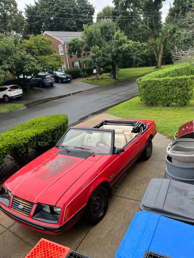 Ford-mustang-1983-red-3