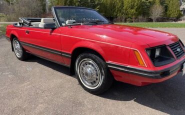 Ford-mustang-1983-red-6