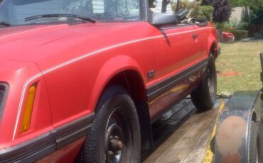 Ford-mustang-1983-red-7