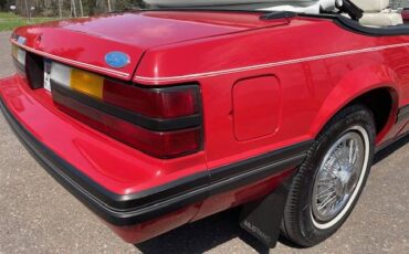 Ford-mustang-1983-red-9