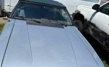 Ford-mustang-1984-blue-2