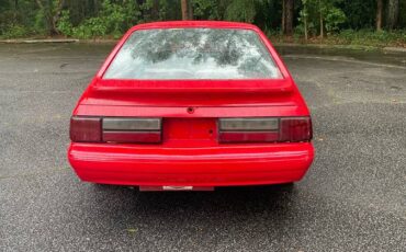Ford-mustang-1984-red