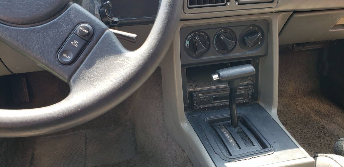 Ford-mustang-1988-5