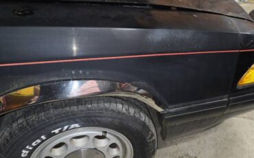 Ford-mustang-1988-black-2