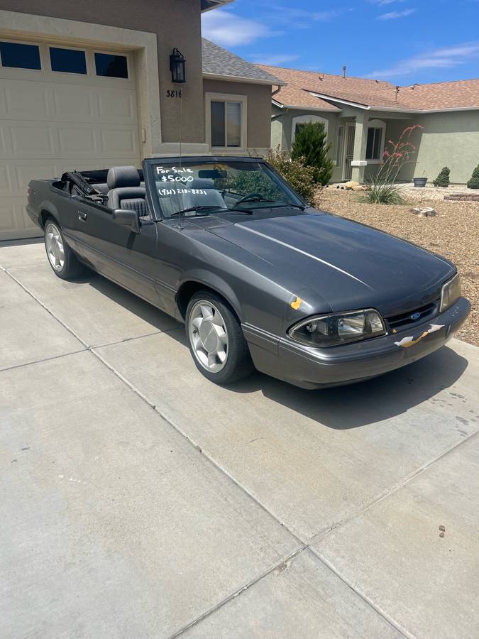 Ford-mustang-1989-grey