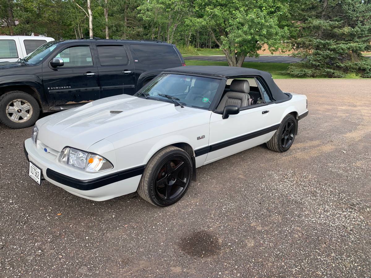 Ford-mustang-1989