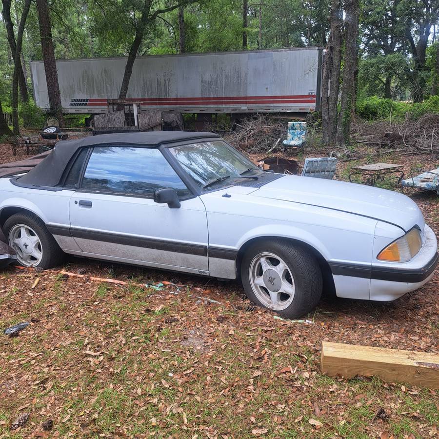 Ford-mustang-1990-white-6