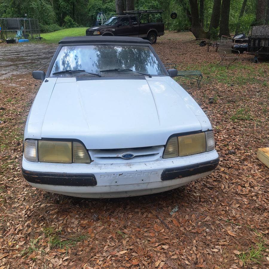 Ford-mustang-1990-white-7