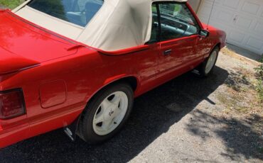 Ford-mustang-1992-red