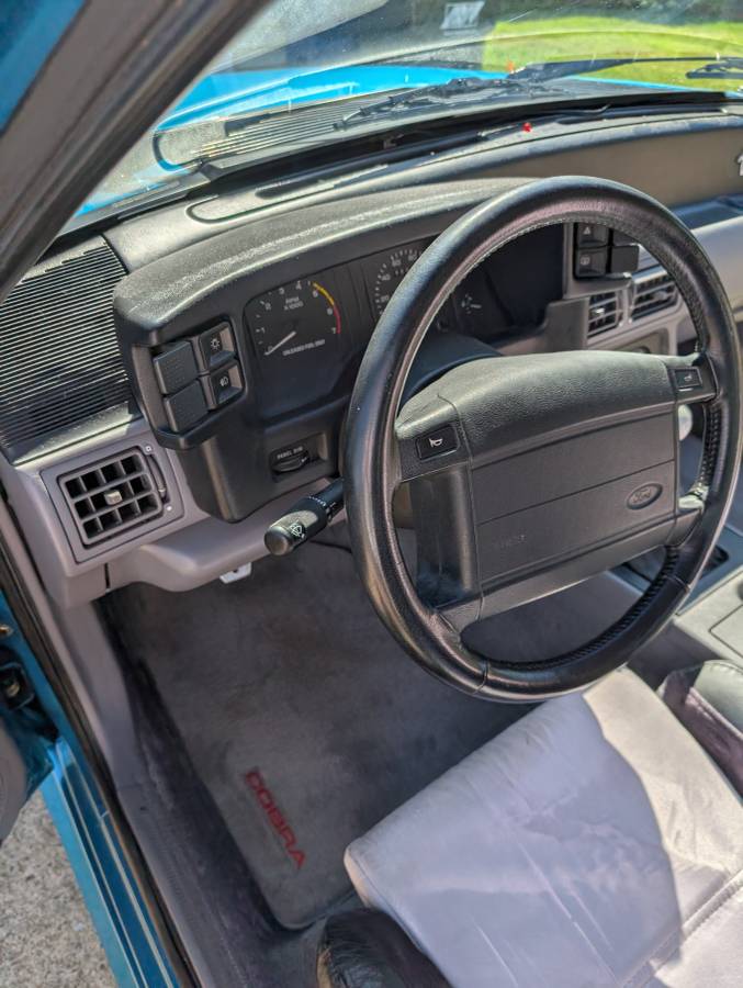 Ford-mustang-cobra-1993-custom-22