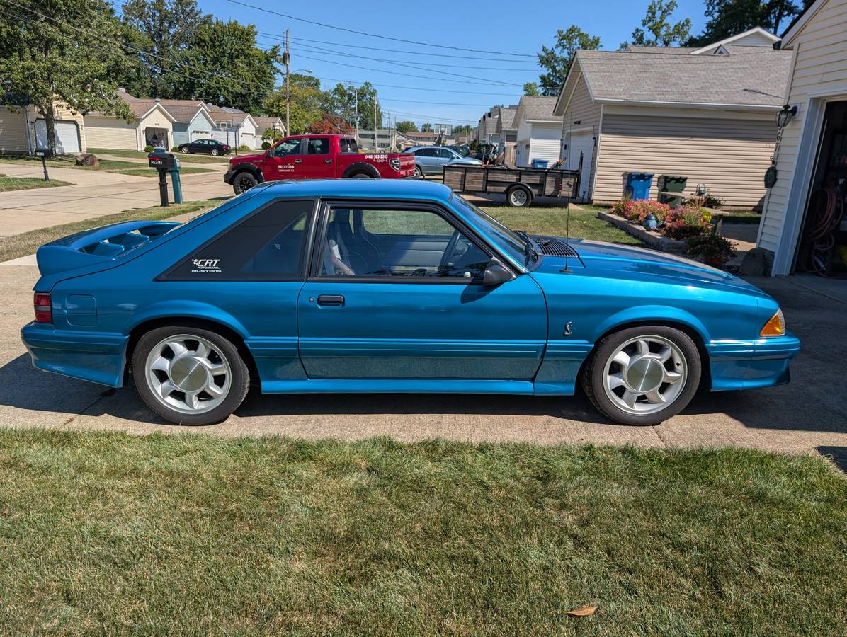 Ford-mustang-cobra-1993-custom-3