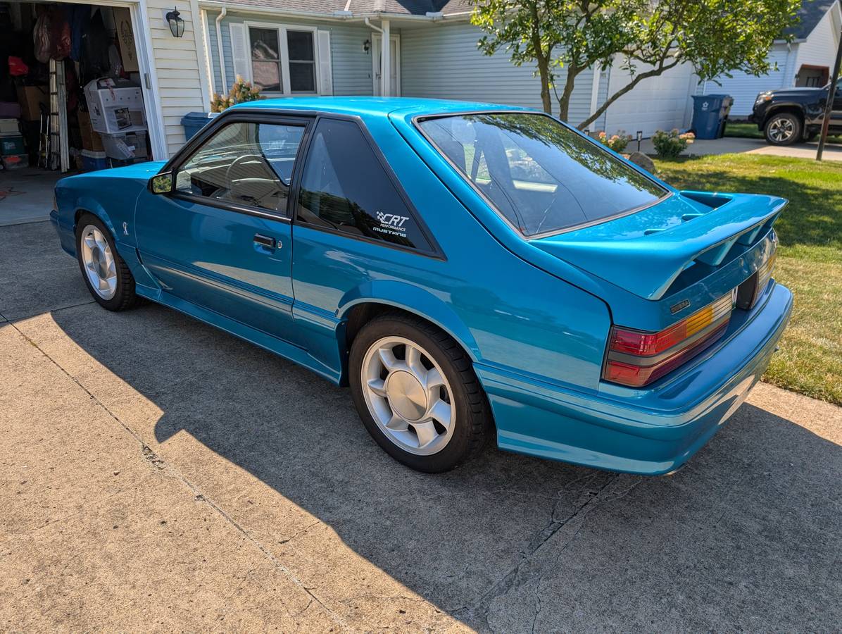 Ford-mustang-cobra-1993-custom-5
