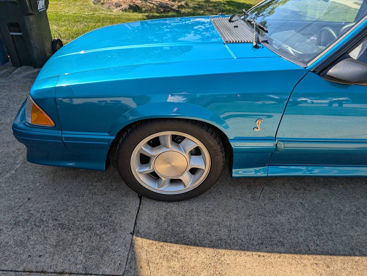 Ford-mustang-cobra-1993-custom-6