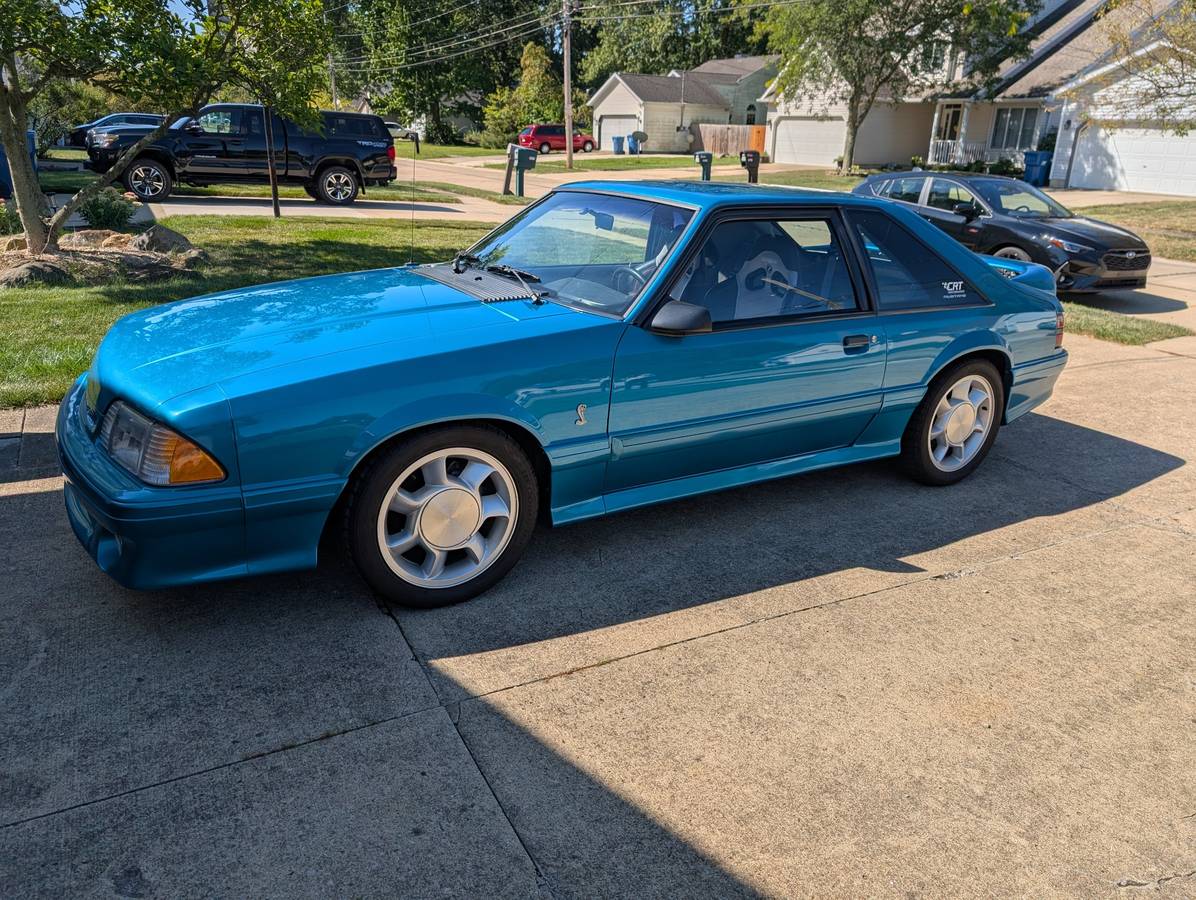 Ford-mustang-cobra-1993-custom