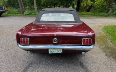 Ford-mustang-convertible-1965