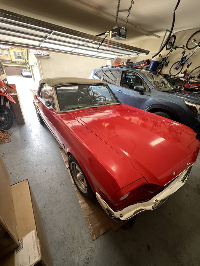 Ford-mustang-convertible-1966-red-2