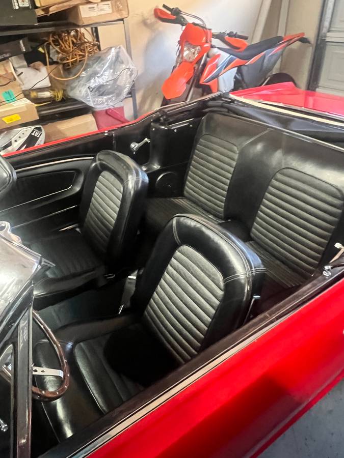 Ford-mustang-convertible-1966-red-8