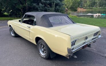 Ford-mustang-convertible-1967-yellow-7