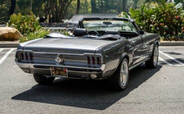Ford-mustang-convertible-1968