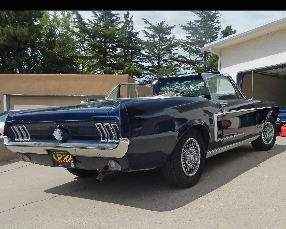 Ford-mustang-convertible-1968-blue-1