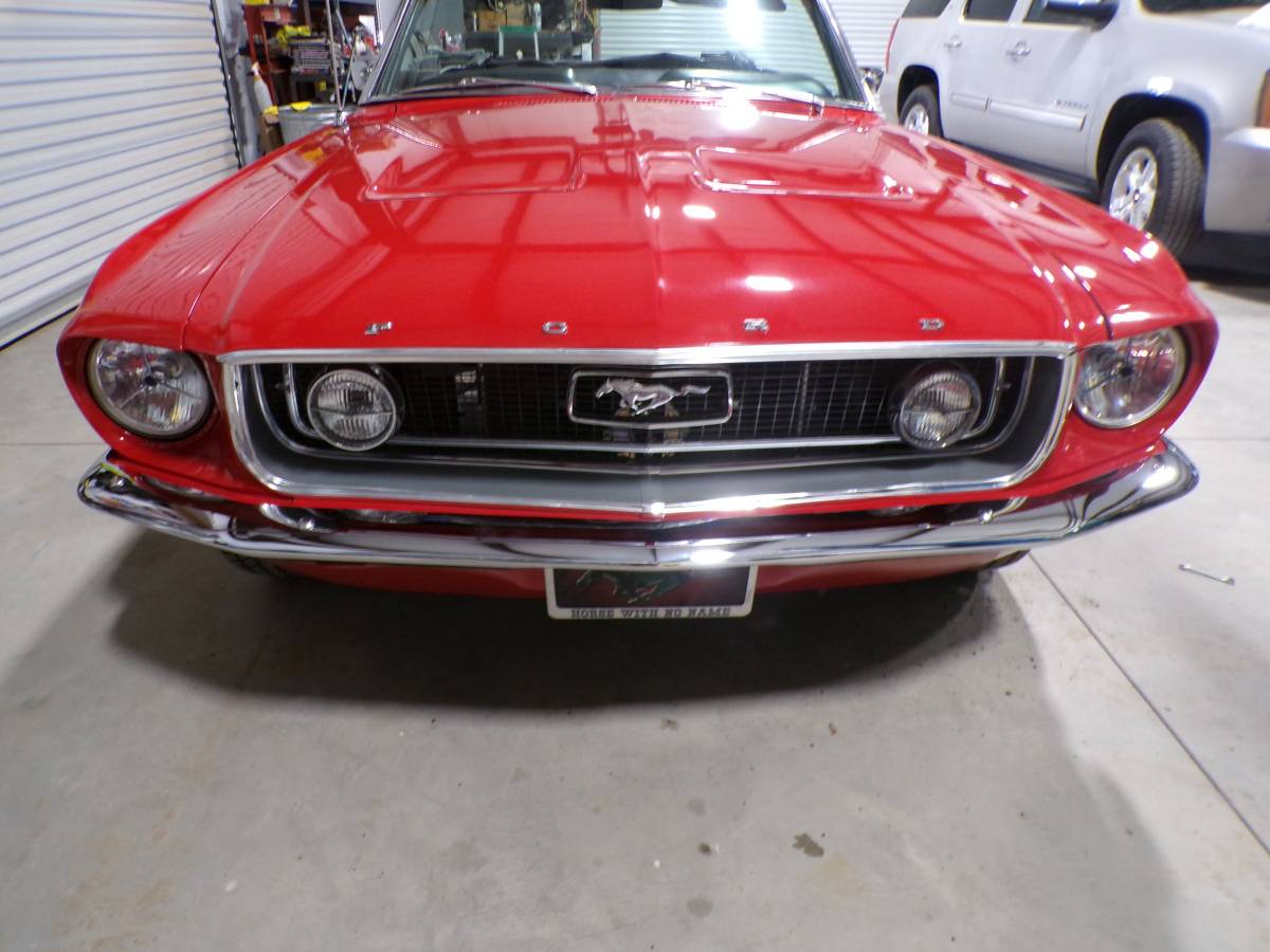 Ford-mustang-convertible-1968-red-14